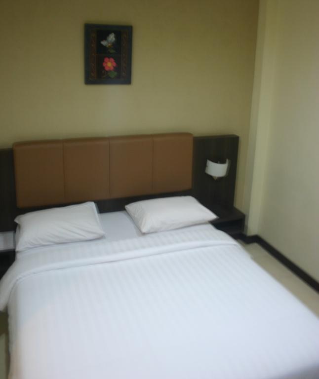 Royal Mamberamo Hotel Sorong Rum bild