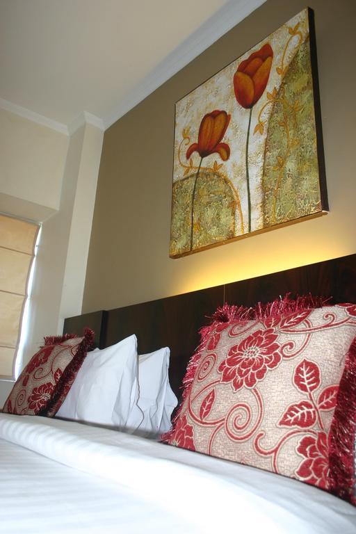 Royal Mamberamo Hotel Sorong Rum bild